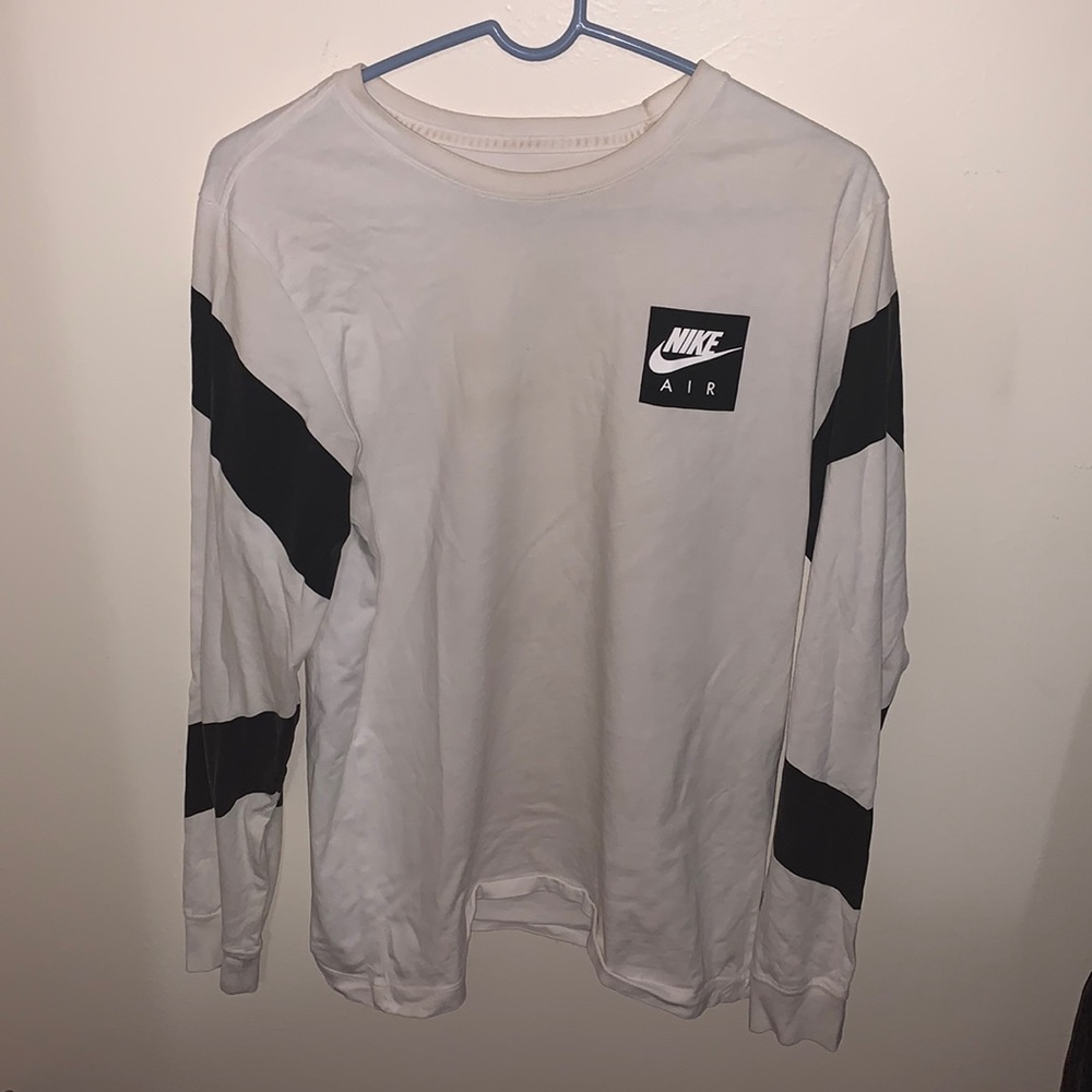 Men’s Nike Air Long Sleeve Size M